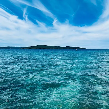 Pensión Dee Ugljan - Sea 80 M *
