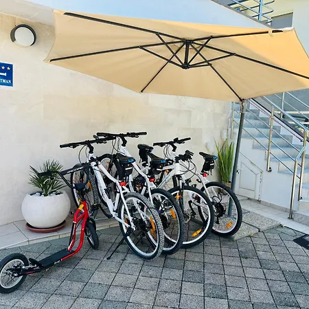 Dee Casa de hóspedes Lukoran