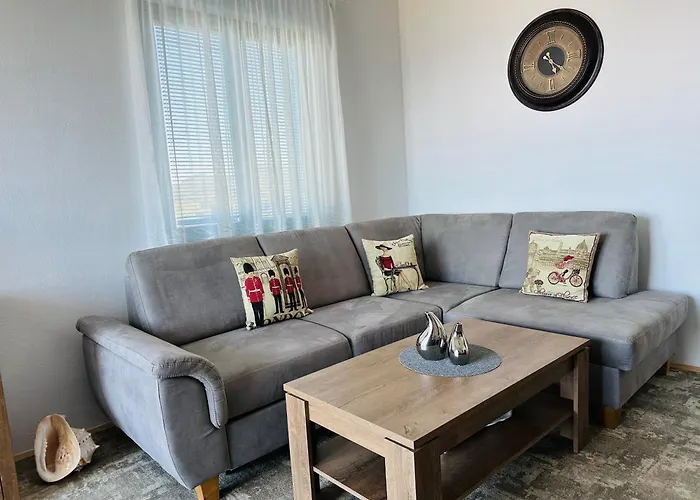 Πανσιόν Dee Lukoran